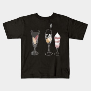 Ice cream in 1900 glasses Kids T-Shirt